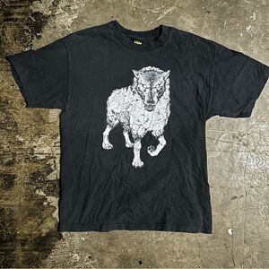 LARGE 2000s vintage graphic wolf tee